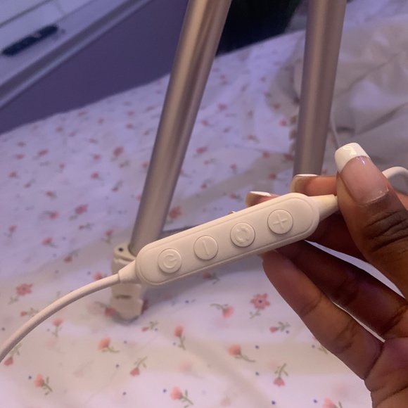 10” Selfie Ring Light with Tripod Stand - Picture 3 of 3